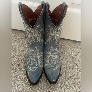 Dan Post Womens Leaf Embroidered Western Boots